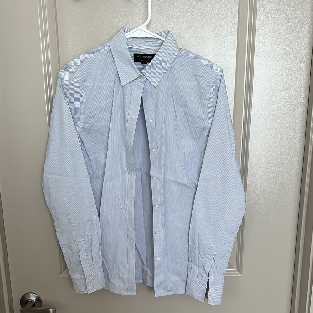 Banana Republic Blue Button Down Shirt Classic Style